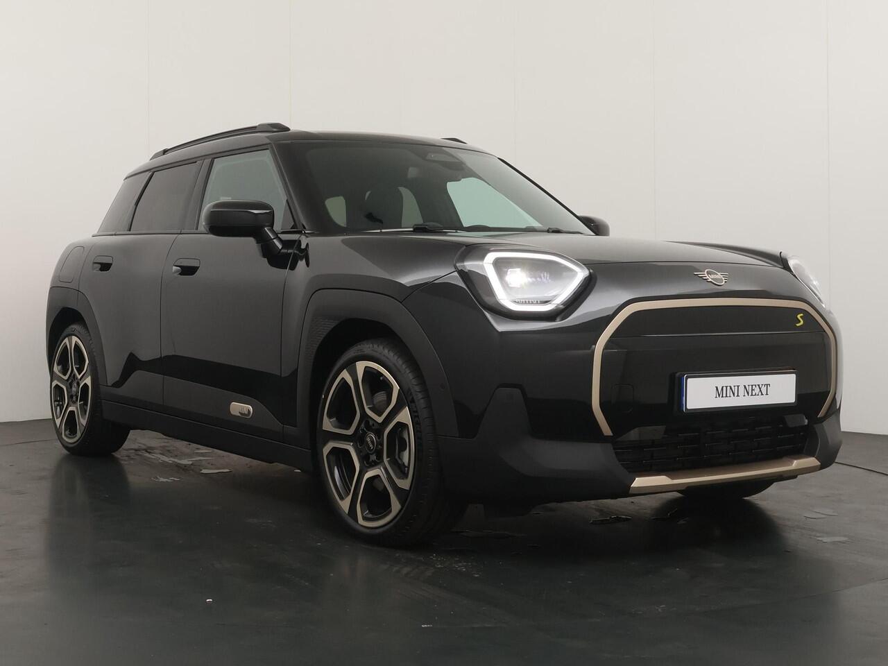 Mini Electric Aceman SE Favoured | Pakket M | Stuur-stoelverwarming | Panoramadak | Cruise Control | Camera |