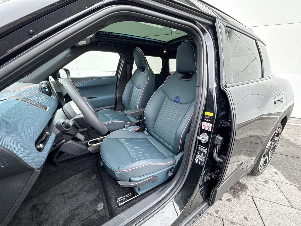 Mini Electric Aceman SE Favoured L 54.2 kWh