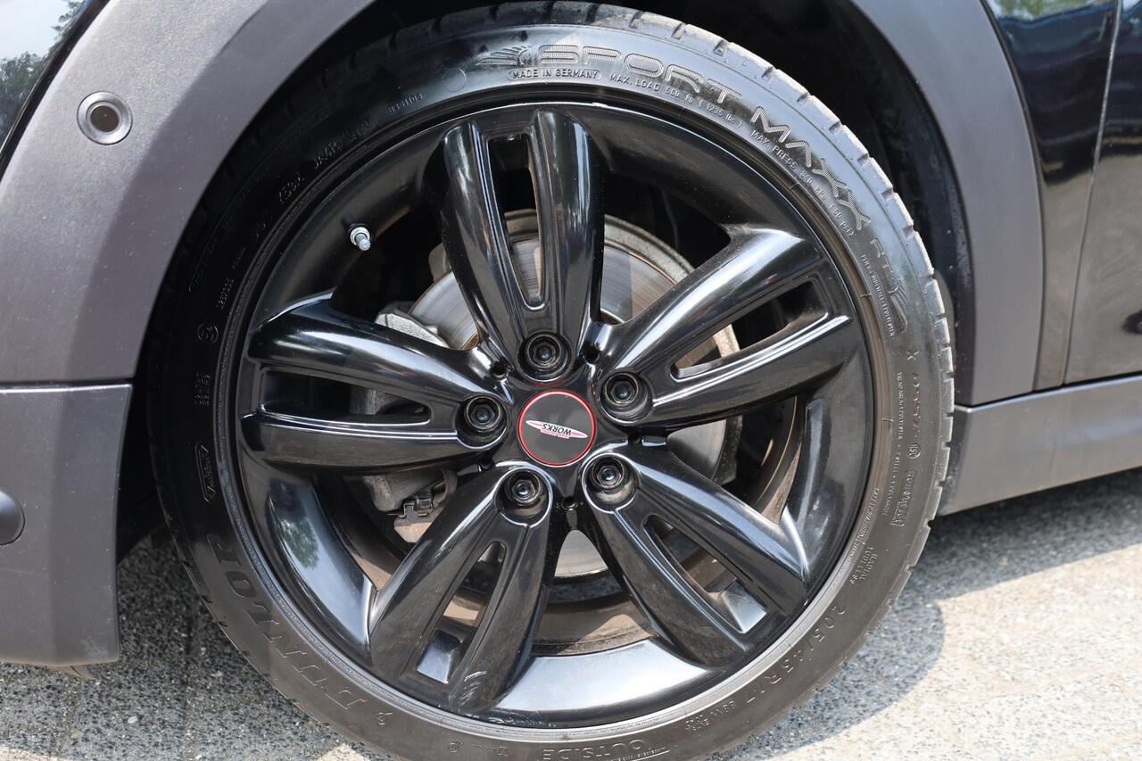 Mini John Cooper Works Mini Cabrio 1.5 JCW Chili HARMAN&KARDON STOELVERW. HALFLEER NAVI CRUISE CLIMA VOICE 2xPDC 17''LMV WINDSCHERM SFEERVERL.