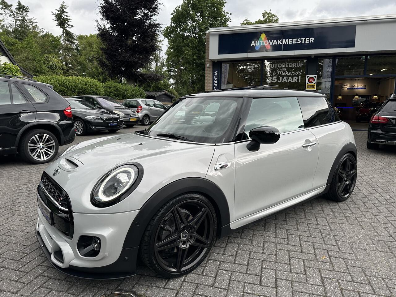 Mini John Cooper Works Mini 2.0 S Automaat JCW AC-Schnitzer Uniek! 17dKM!|JCW-stoelen|Panorama|CarPlay|Camera