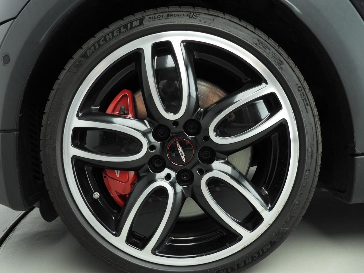 Mini John Cooper Works 3-deurs Aut. Chili + Panoramadak