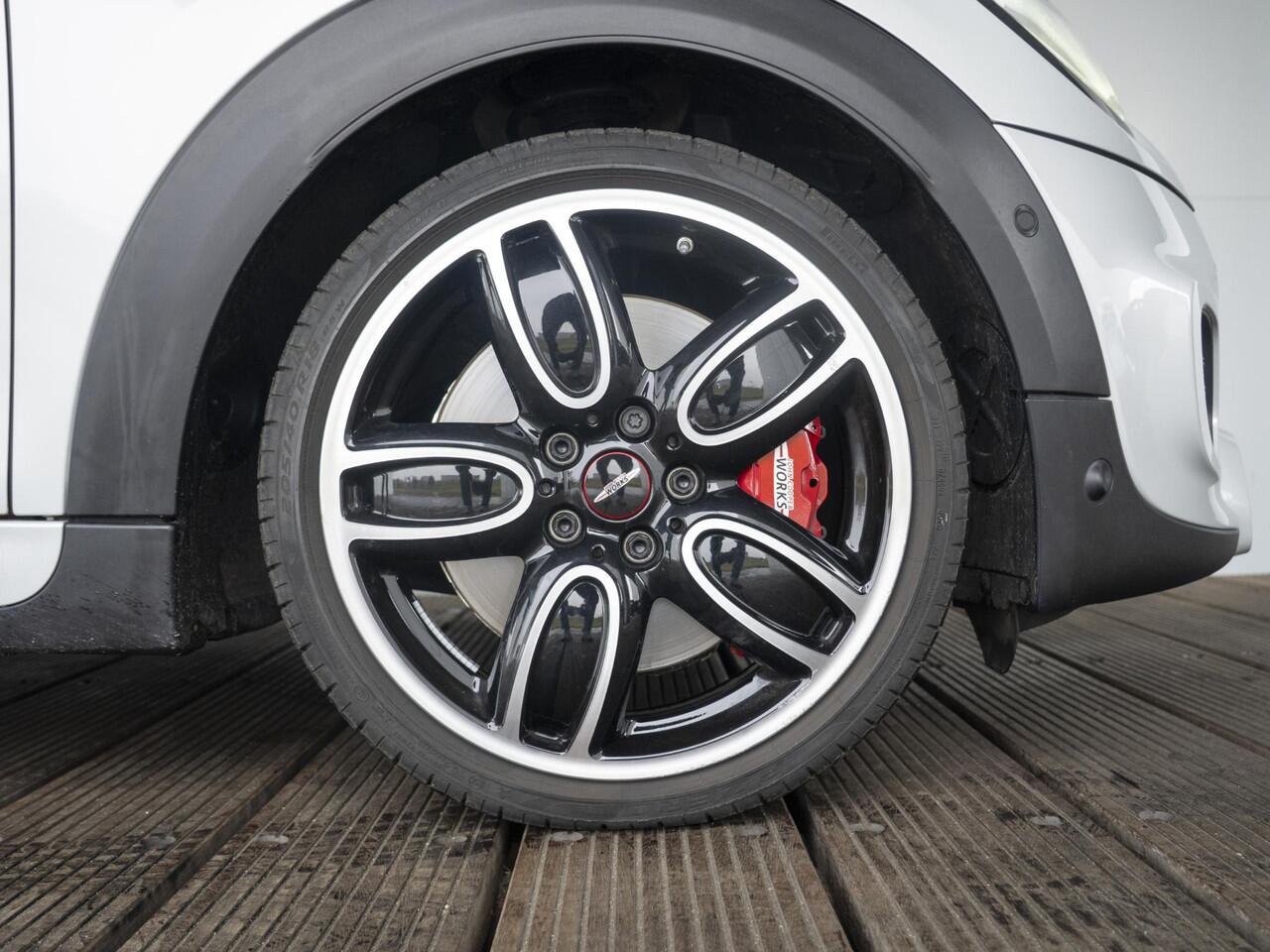 Mini John Cooper Works 3-deurs Aut. Chili + Harman-Kardon + Panoramadak