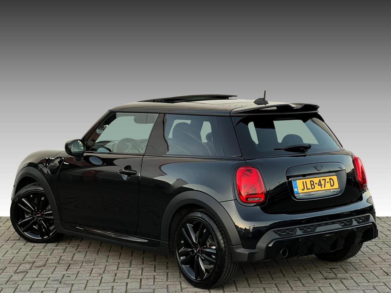 Mini John Cooper Works 1.5 Cooper PANODAK | LEDER | HARMAN KARDON | DEALER ONDERH | CAMERA | HEAD - UP |