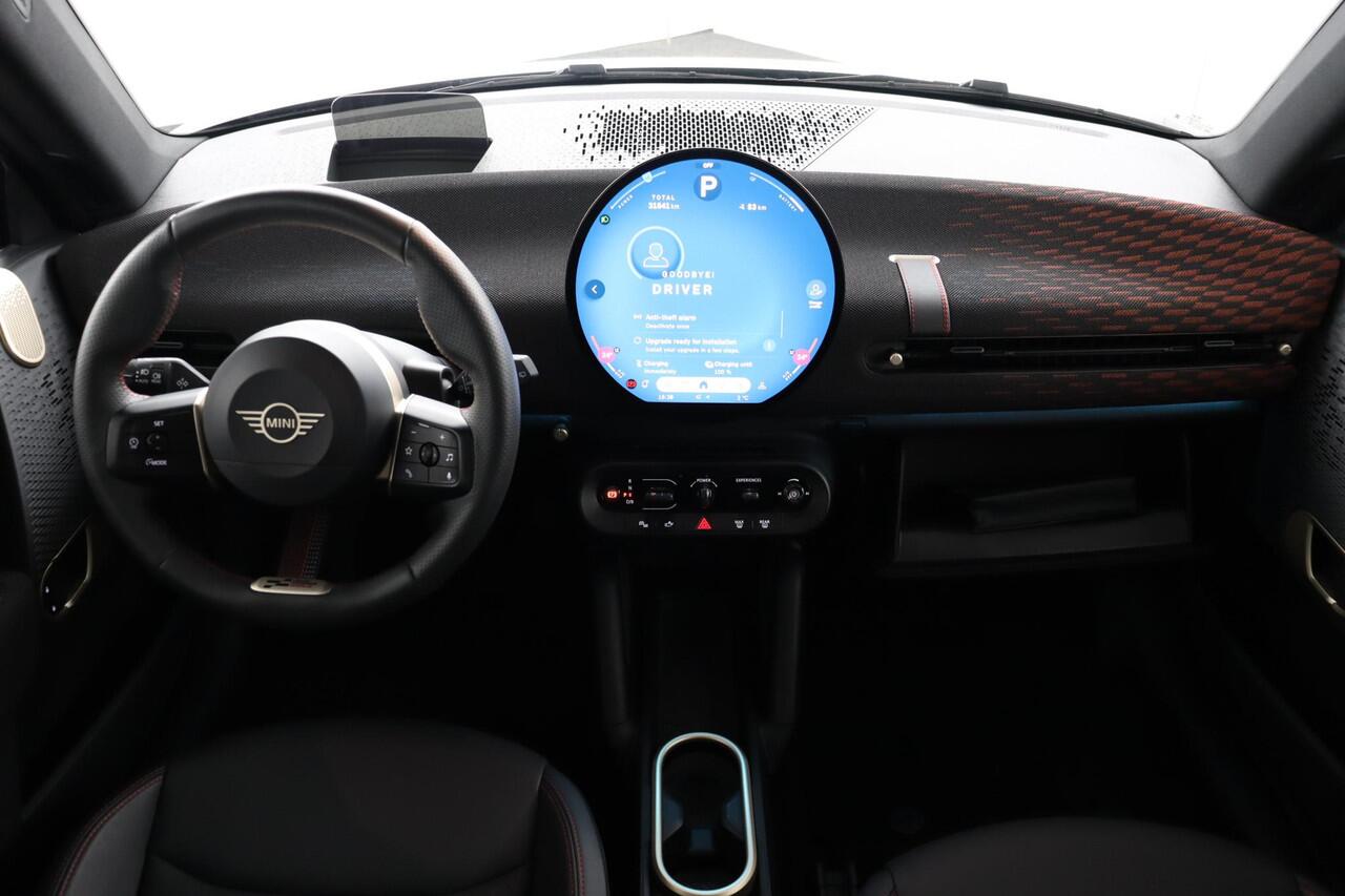 Mini John Cooper Works Mini E Cooper XL 40.7 kWh | Head-Up Display |Stuurwielrand Verwarmd | Glazen Panoramadak | Comfort Access |