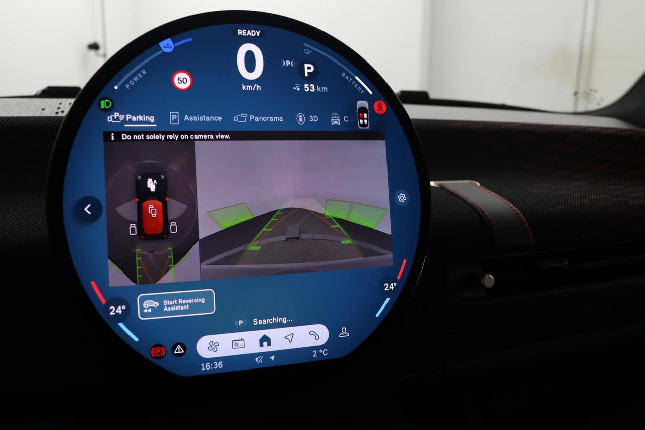 Mini John Cooper Works Mini E Cooper XL 40.7 kWh | Head-Up Display |Stuurwielrand Verwarmd | Glazen Panoramadak | Comfort Access |