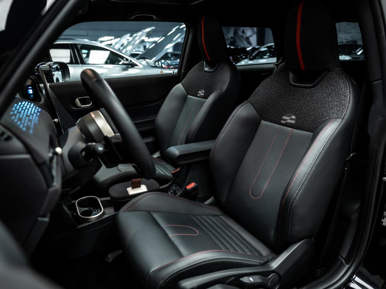 Mini John Cooper Works C Cooper M | Head-up | JCW | Stuurverwarming |Carplay | Stoelverwarming |