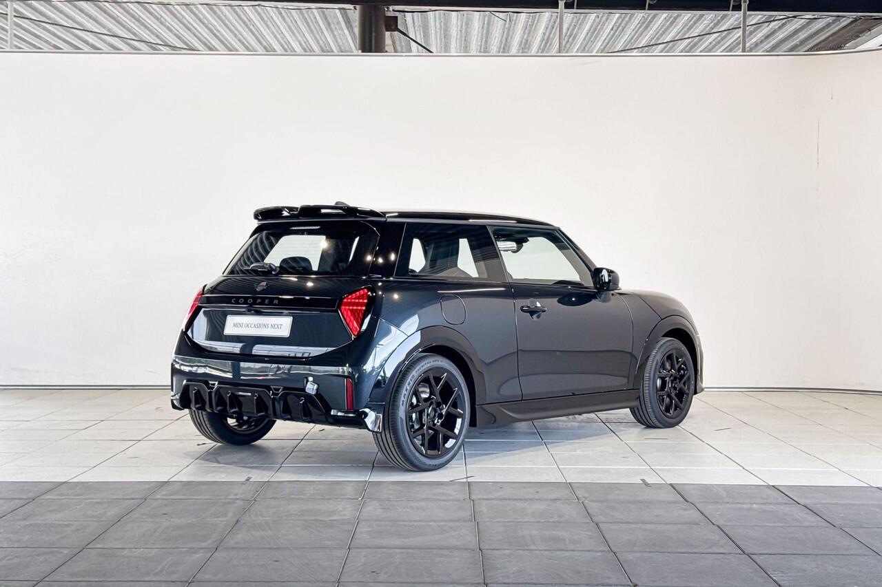 Mini John Cooper Works 3-deurs C Cooper M | Opruimingsvoordeel
