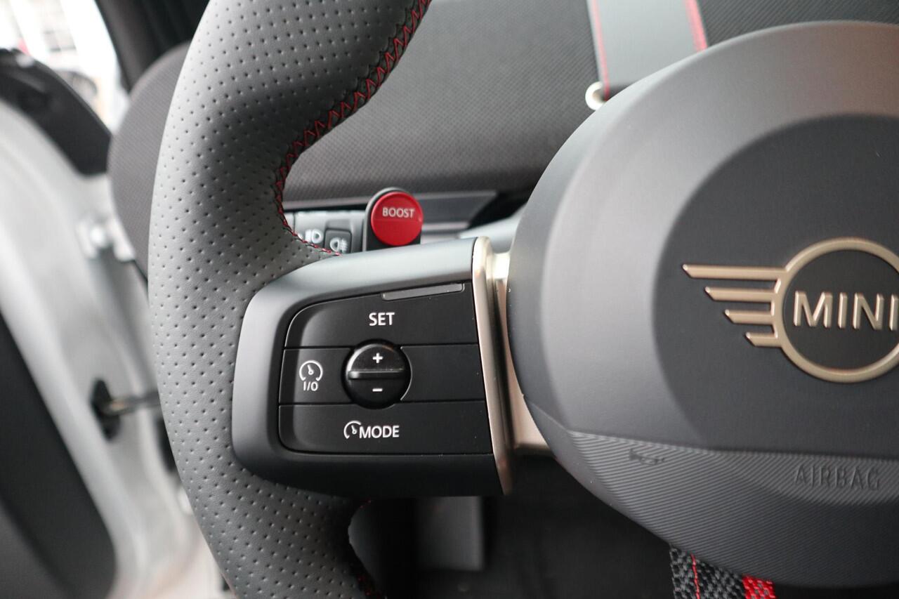 Mini John Cooper Works Aceman E JCW | John Cooper Works trim + Pakket XL