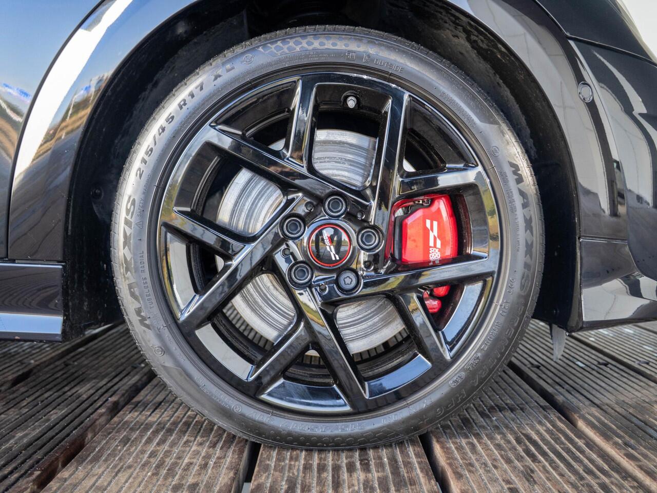 Mini John Cooper Works Cabrio XL + Harman-Kardon + Stuur&stoelverwarming