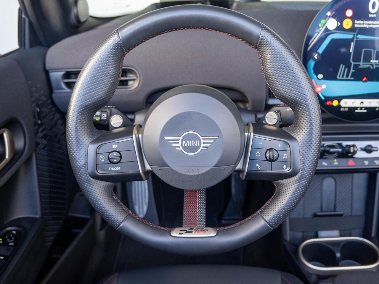 Mini John Cooper Works Cabrio XL + Harman-Kardon + Stuur&stoelverwarming