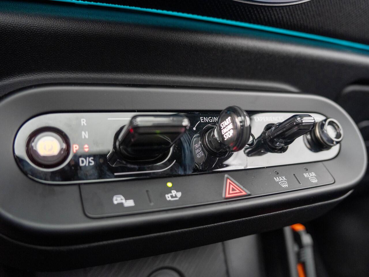 Mini John Cooper Works 3-deurs + XL-Pakket + Glazen Panoramadak + Getint glas