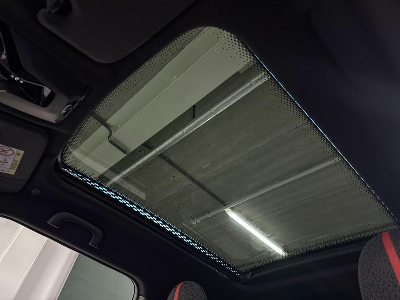 Mini John Cooper Works 3-Deurs E JCW | Head-Up Display | Harman/Kardon | Panoramadak