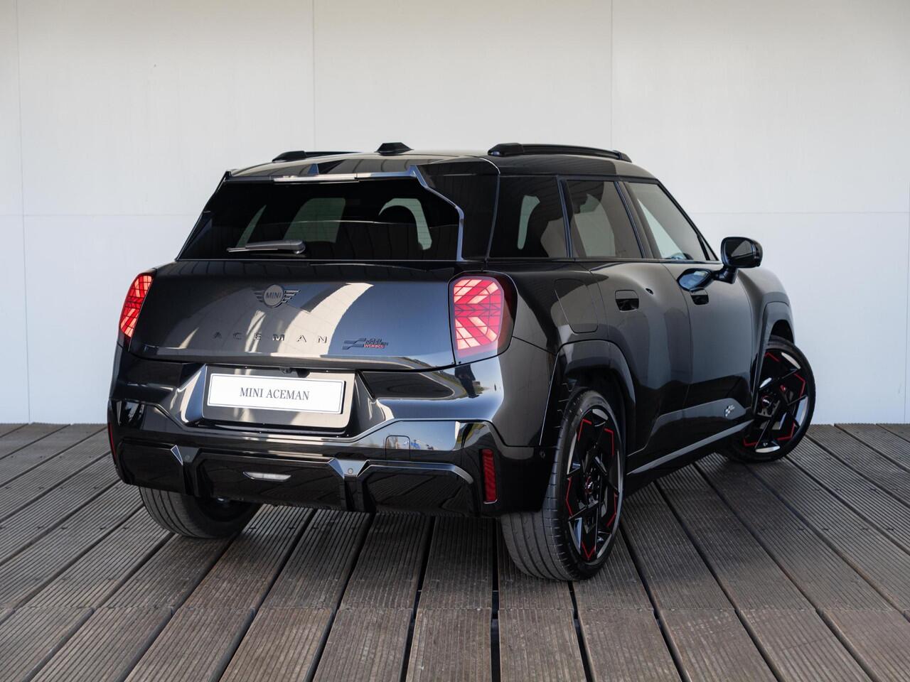 Mini John Cooper Works Aceman JCW XL - pakket + Trekhaak + Harman-Kardon + Driving Assistant Plus