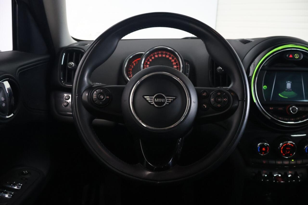 Mini MINI 1.5 One Business Edition | Trekhaak | Navigatie | 20" LM