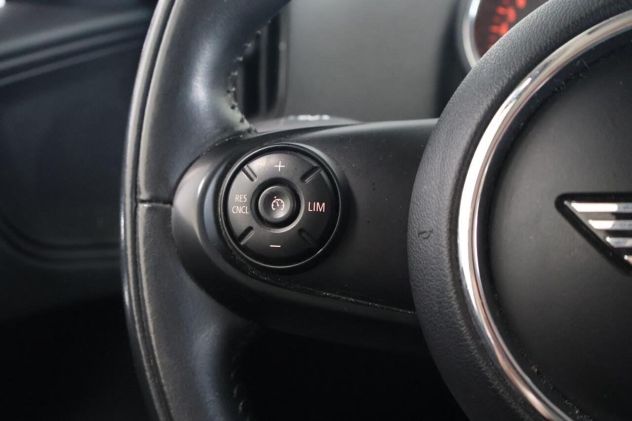 Mini MINI 1.5 One Business Edition | Trekhaak | Navigatie | 20" LM