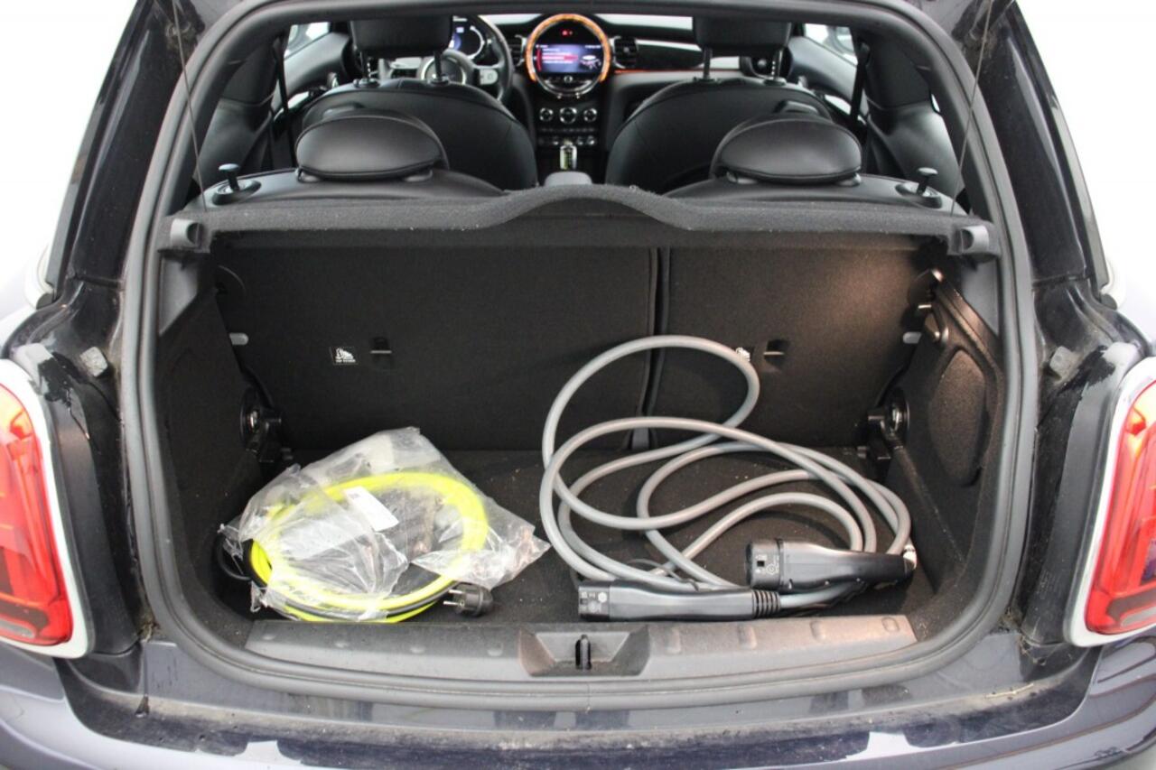 Mini MINI Business Edition 33 kWh - Carplay, Camera, Cruise, Leer, Stoelverw. Harman/Kardon