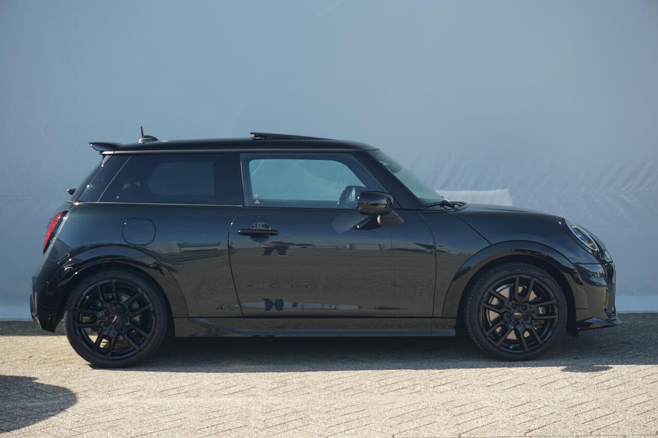 Mini MINI 3-deurs S | John Cooper Works Trim + Package XL