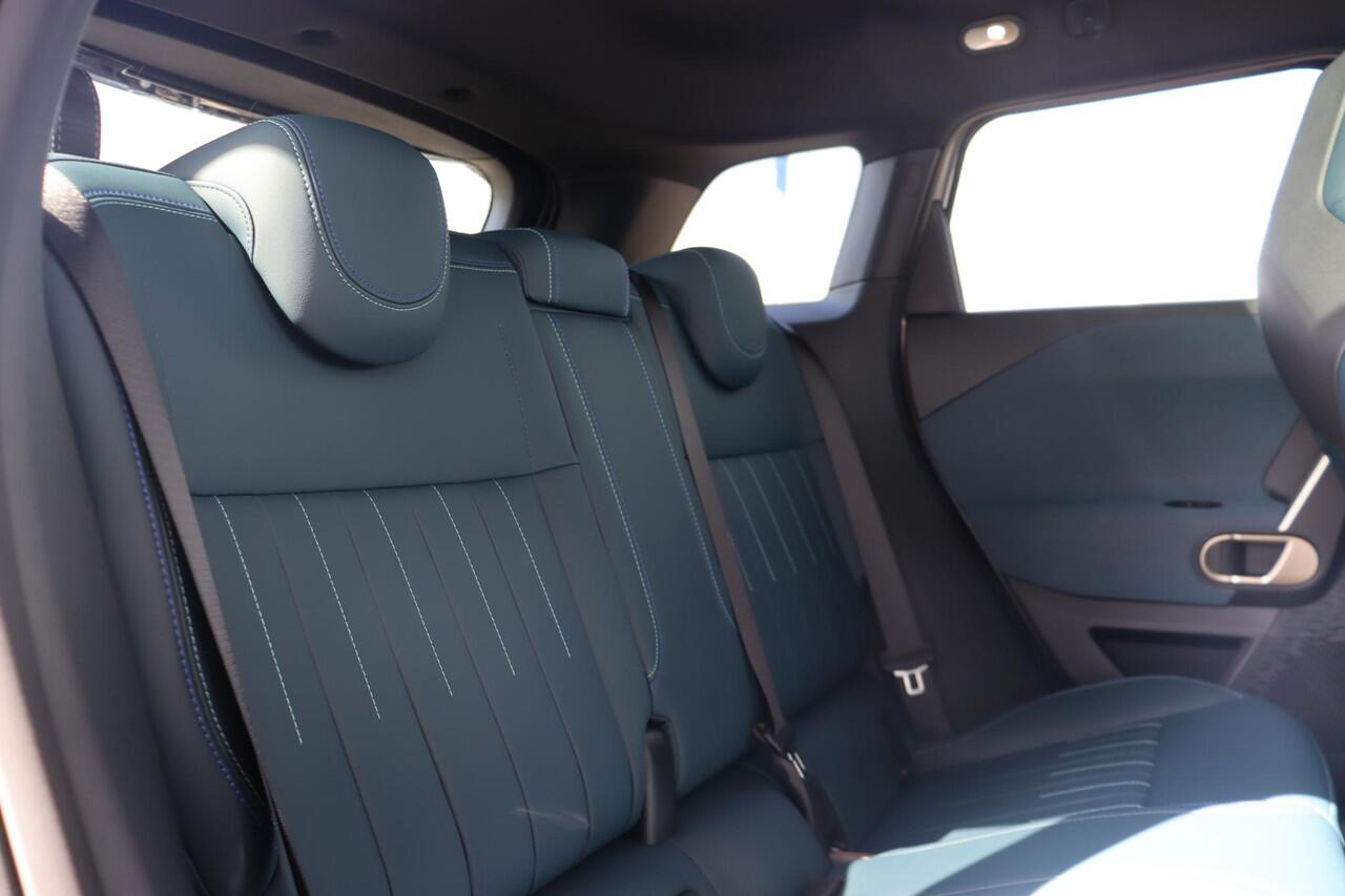 Mini MINI Aceman E | Favoured M Stuurwiel verwarming/ Comfort Access/ panoramadak/ Head-Up Display/ Stoelverwarming