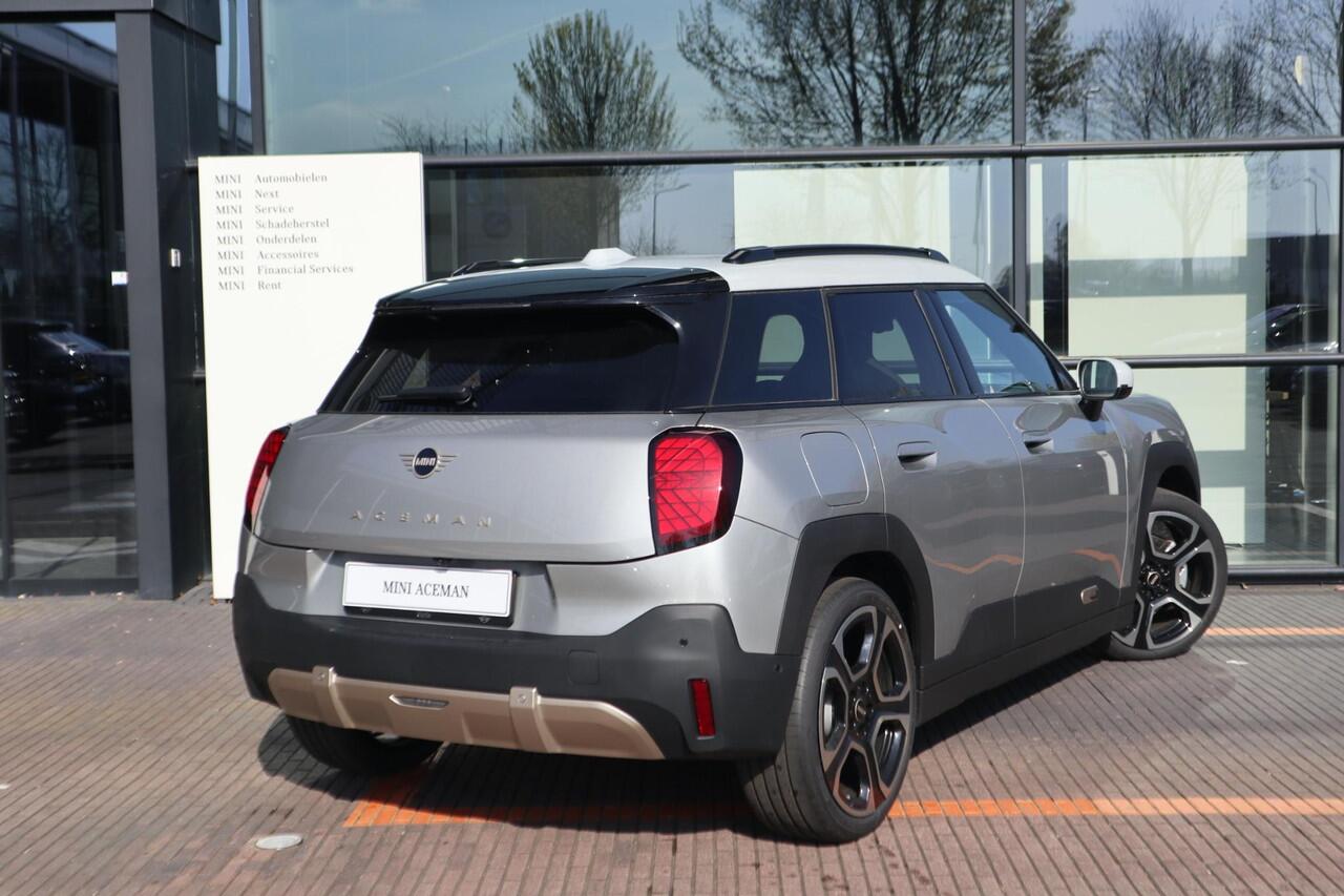Mini MINI Aceman E Favoured trim | Package M | MINI Month