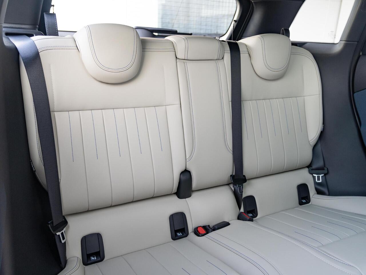 Mini MINI Aceman E Favoured Trim | Pakket L