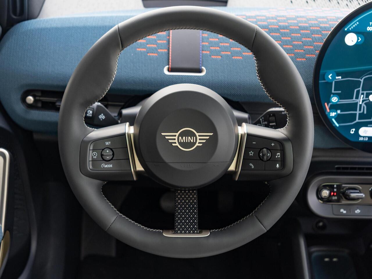 Mini MINI Aceman E Favoured Trim | Pakket L