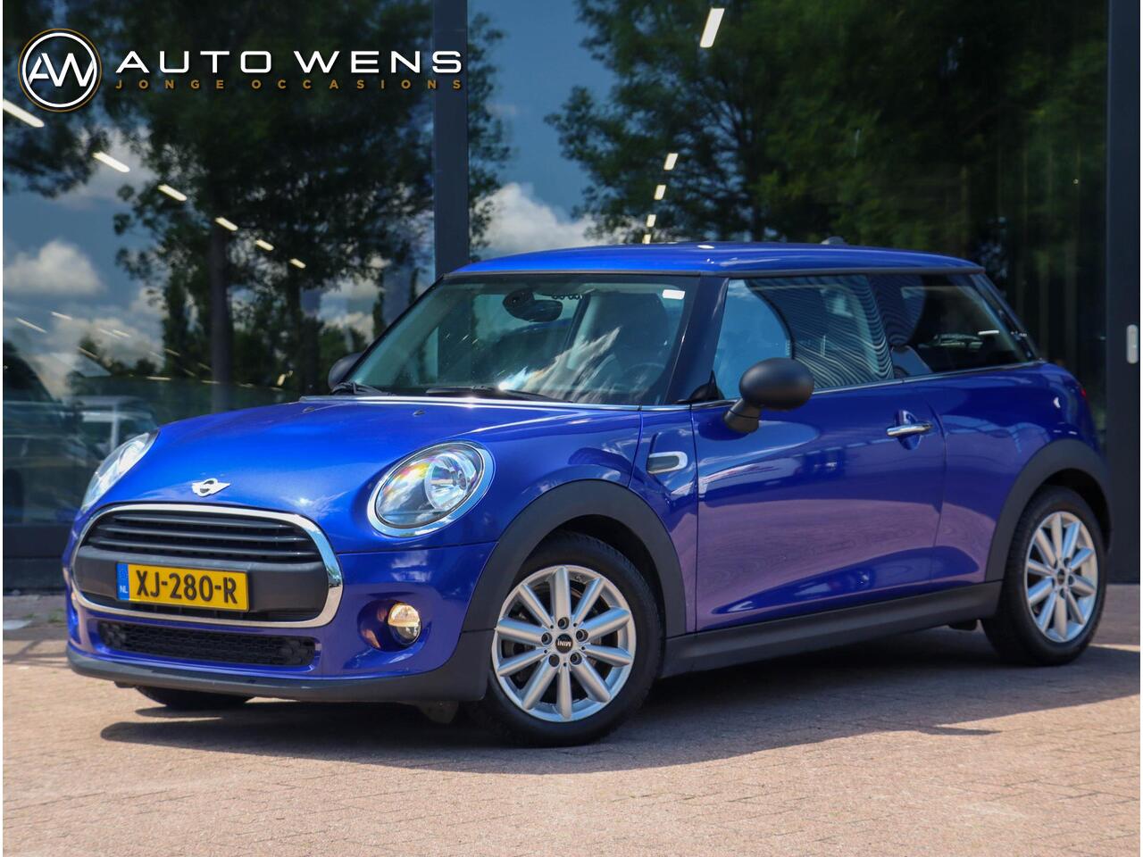 Mini ONE Mini 1.5 First Salt | Carplay | Navigatie | Cruise Control