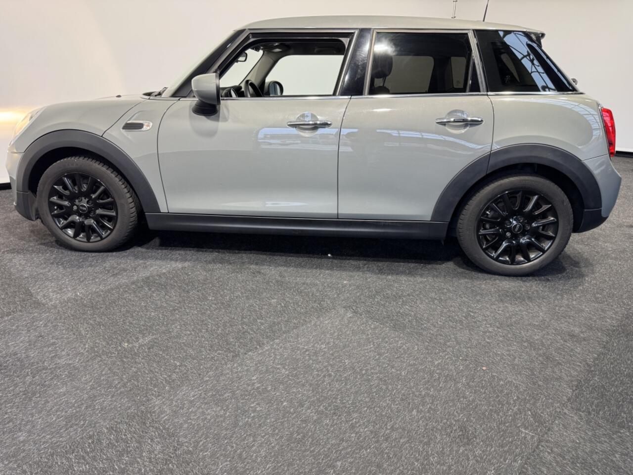 Mini ONE One Business Edition