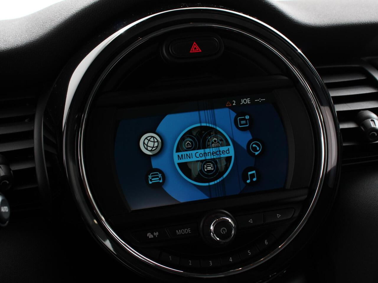 Mini ONE Mini 1.5 First Salt | Airco | Lichtmetalen Velgen | Stoelverwarming | Keyless start