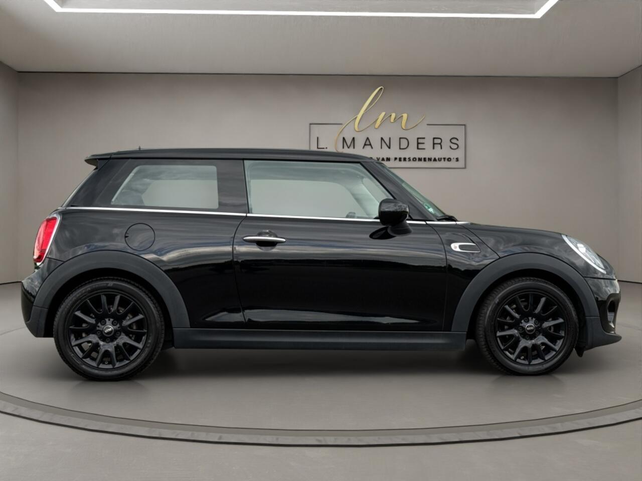 Mini ONE 1.5 Business Edition 2021 ZWART | Leder | Benzine | Climate Cont
