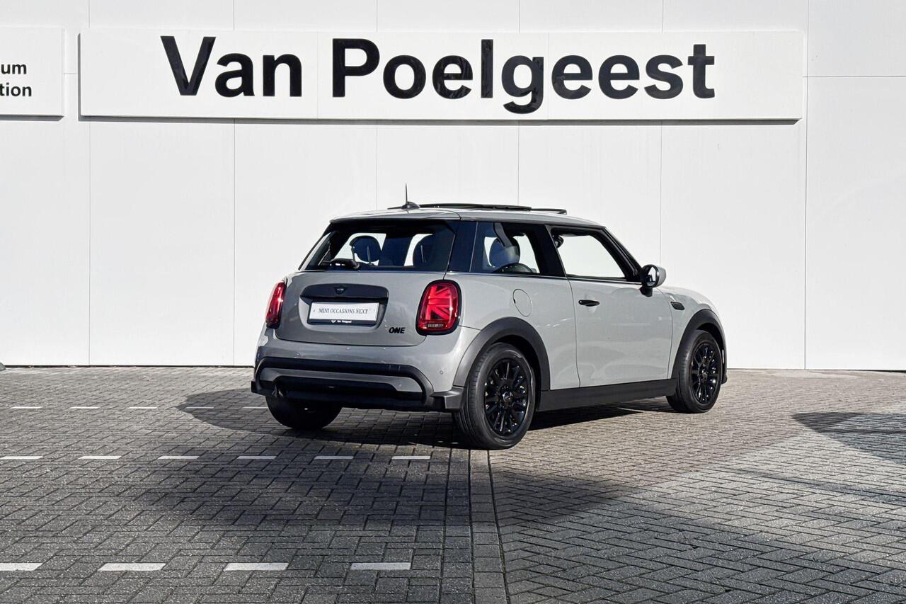 Mini ONE 3-deurs Business Edition | Panoramadak | 16 inch