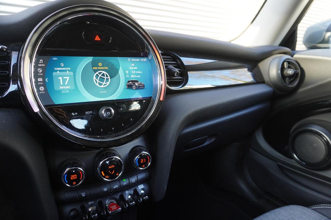Mini ONE 3-deurs Classic Uitvoering | Comfort pakket | 16" LM Victory Spoke zwart | LED-koplampen | Interieurpanelen Piano Black