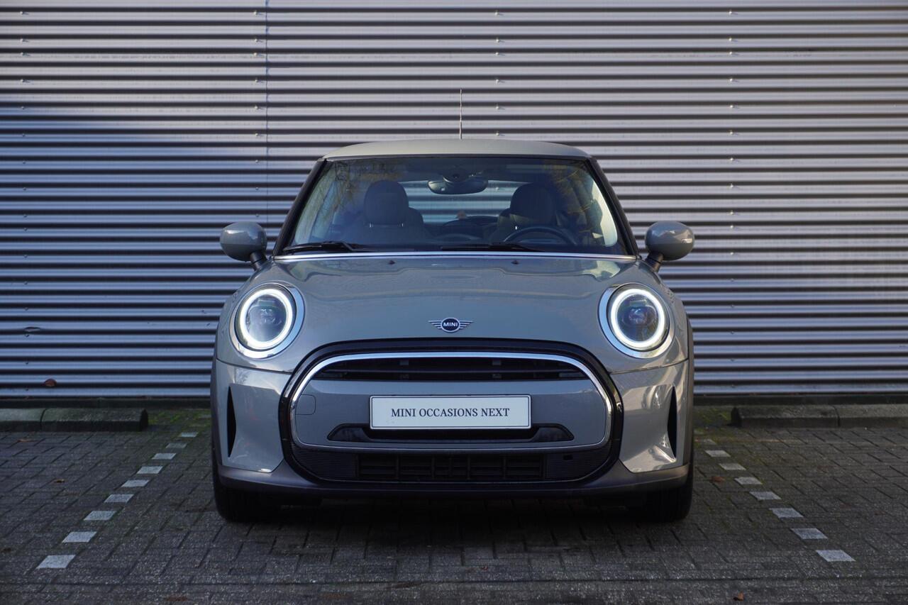 Mini ONE 3-deurs Classic Uitvoering | Comfort pakket | 16" LM Victory Spoke zwart | LED-koplampen | Interieurpanelen Piano Black