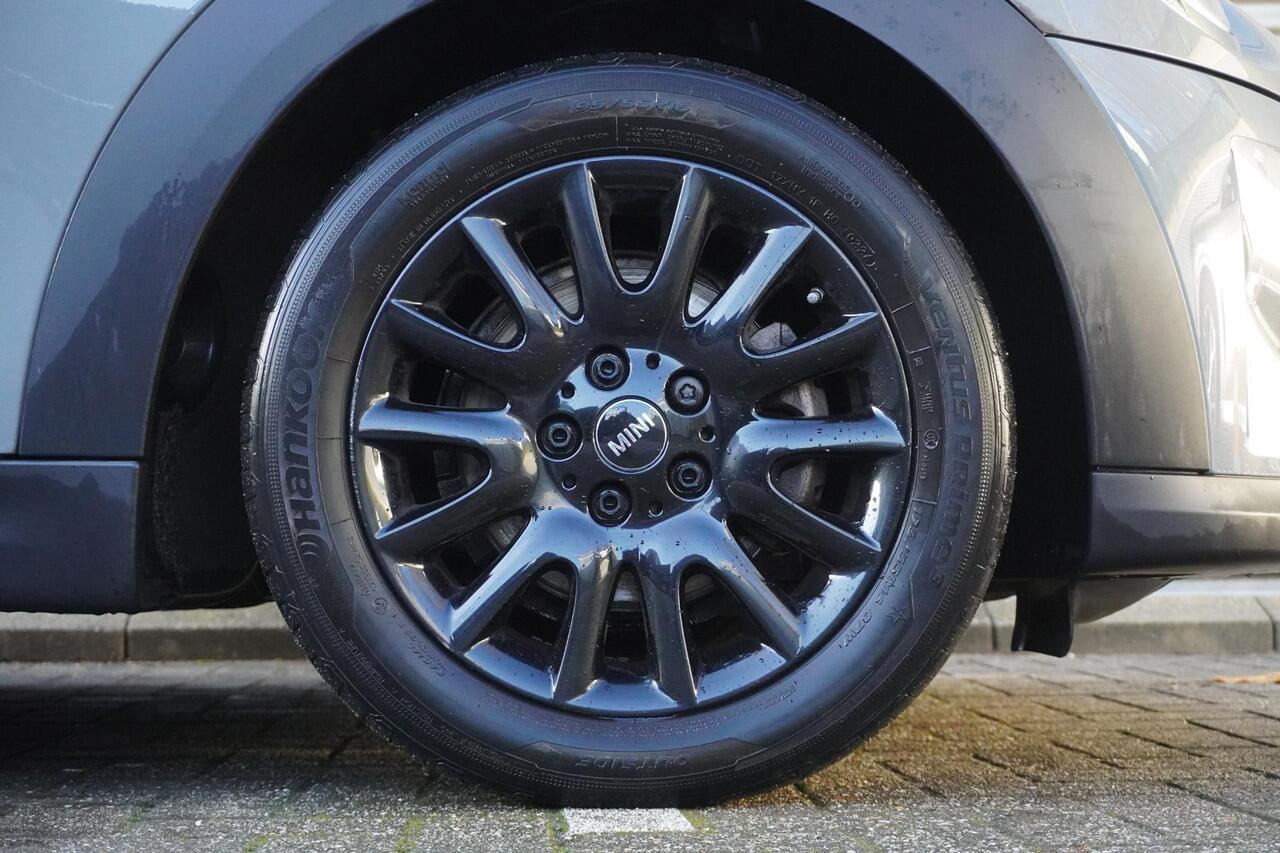 Mini ONE 3-deurs Classic Uitvoering | Comfort pakket | 16" LM Victory Spoke zwart | LED-koplampen | Interieurpanelen Piano Black