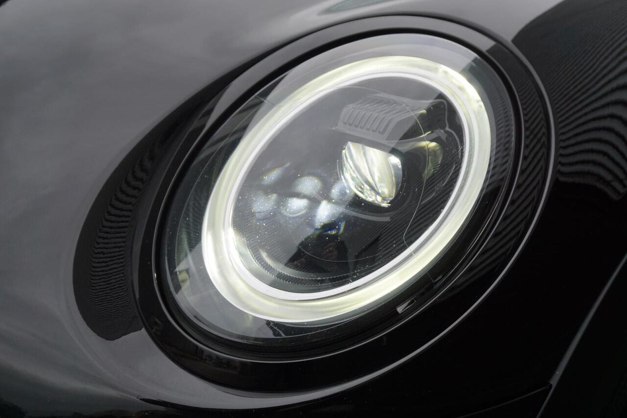 Mini ONE Mini 1.5 Essential LED/GR. NAVI/1e EIGENAAR.