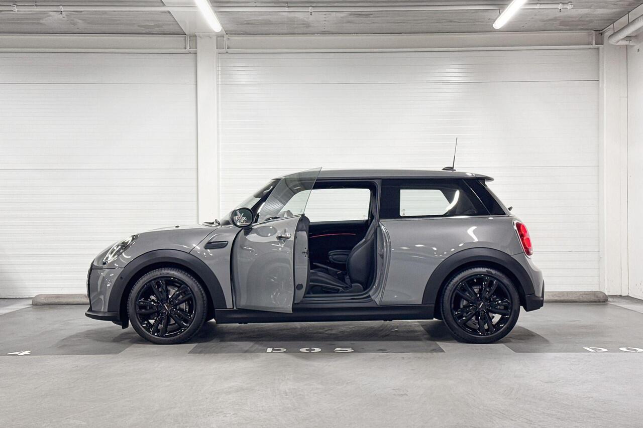 Mini ONE 3-deurs 1.5 Business Edition | Achteruitrijcamera | Navigatiesysteem | Sfeerverlichting