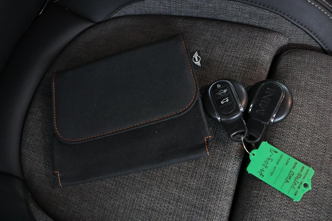 Mini ONE Mini 1.5 Business Edition | LED-koplampen | Cruise Control | Sportstoelen | DAB | Park Distance Control achter |