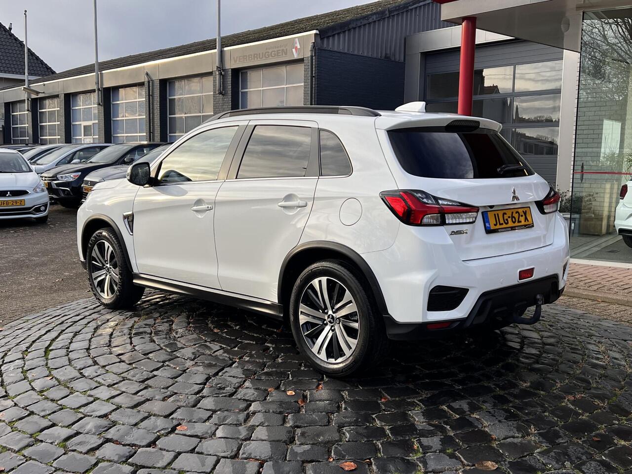 Mitsubishi ASX 2.0 Intense+ | 18" LMV | PanoDak | Trekhaak | Carplay | Navi | All-in rijklaarprijs