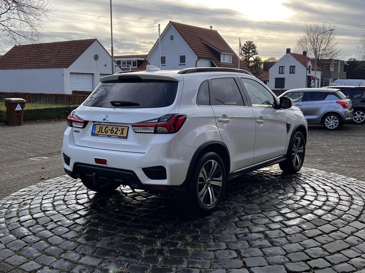 Mitsubishi ASX 2.0 Intense+ | 18" LMV | PanoDak | Trekhaak | Carplay | Navi | All-in rijklaarprijs
