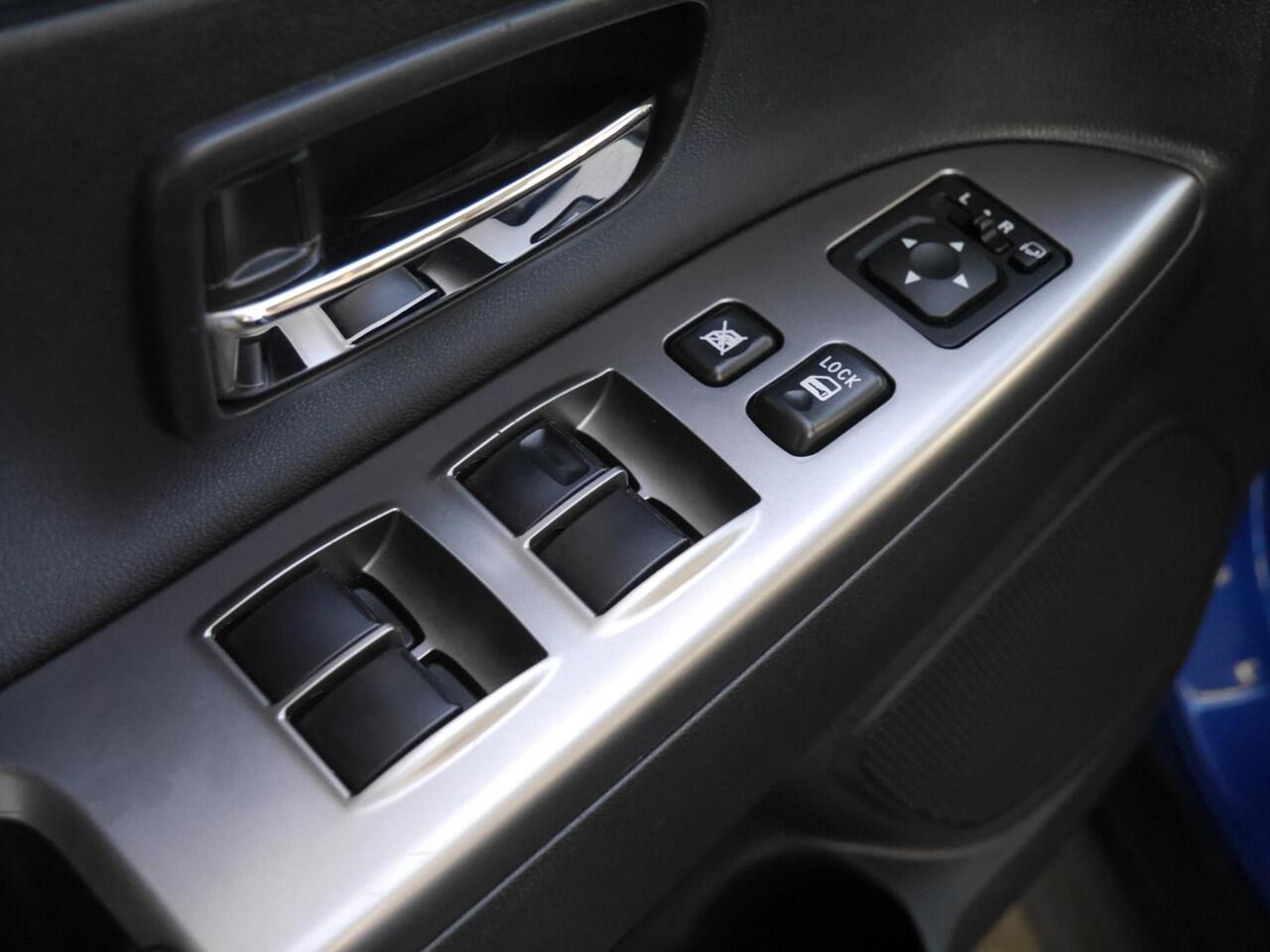 Mitsubishi ASX 1.6 Cleartec Connect Pro+ | Trekhaak | Camera | Xenon verlichting | Keyless entry & start | Bluetooth | Lichtmetalen velgen