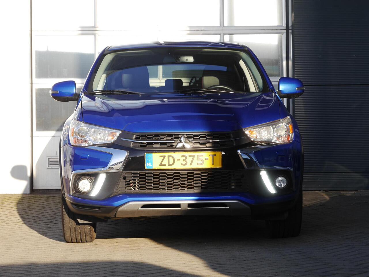 Mitsubishi ASX 1.6 Cleartec Connect Pro+ | Trekhaak | Camera | Xenon verlichting | Keyless entry & start | Bluetooth | Lichtmetalen velgen
