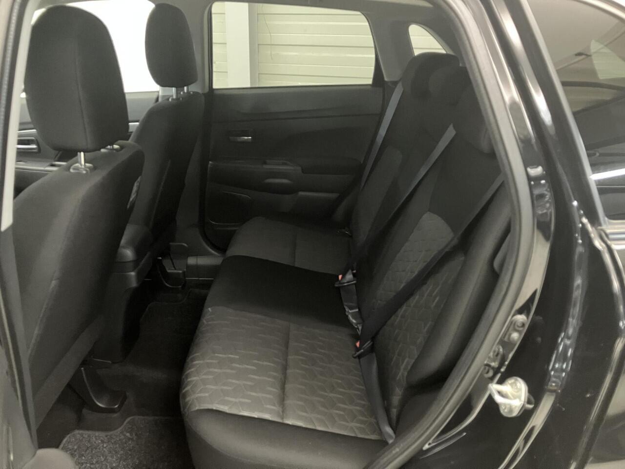 Mitsubishi ASX 2.0 Pure / Eerste Eigenaar / Dealer Onderhouden / Apple CarPlay/Android Auto / Climate Control / Cruise Control / Bluetooth /