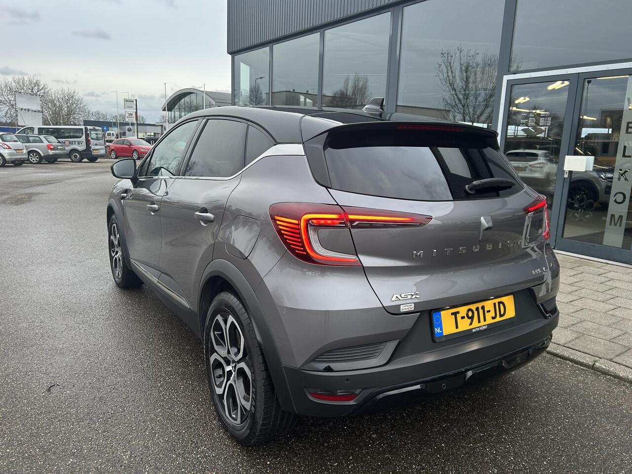 Mitsubishi ASX 1.6 PHEV AT Instyle Plug in hybride| automaat |vol leer| 6 jaar garantie!