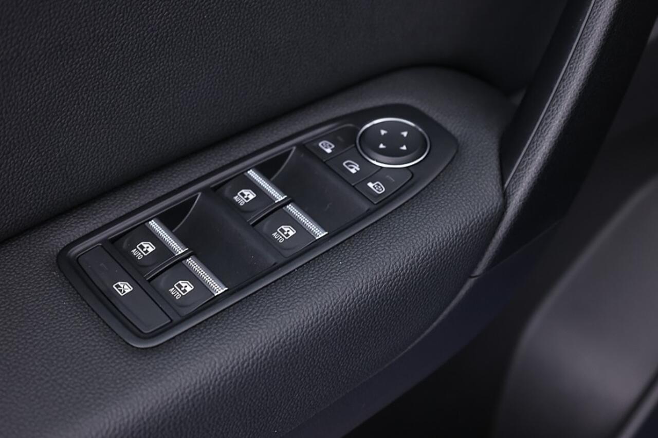 Mitsubishi ASX 1.6 PHEV AT Intense+ | NAVI | ECC ? 1e Eigenaar