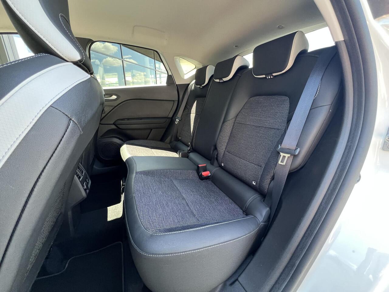 Mitsubishi ASX 1.6 HEV AT First Edition | Achteruitrijcamera | Navigatie | Apple Carplay | 8 JAAR GARANTIE TOT 03-2032!