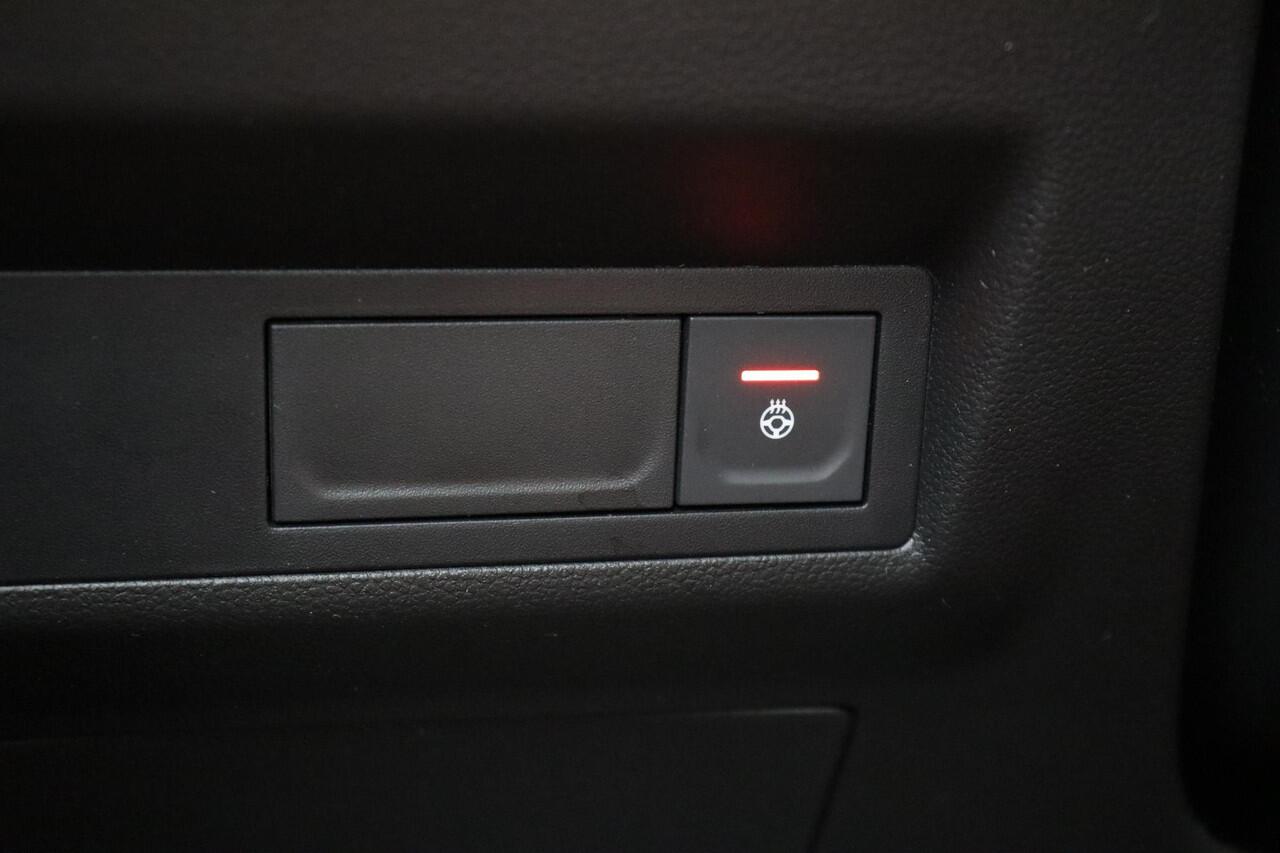 Mitsubishi ASX 1.6 PHEV AT Intense+ | Stoel en stuurverwarming | Achteruitrij camera | Adaptieve Cruise Control |