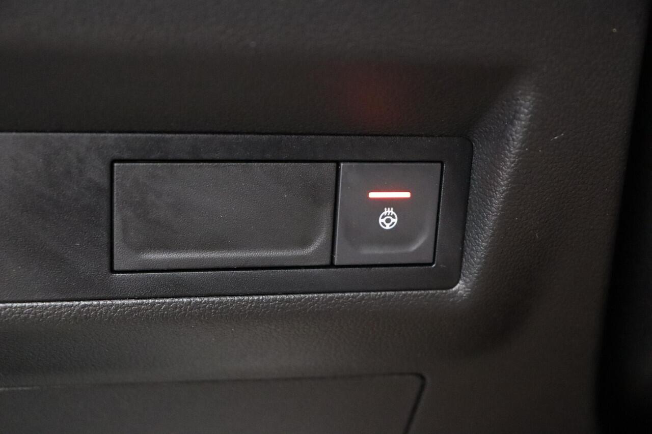 Mitsubishi ASX 1.6 PHEV AT Intense+ | Stoel en stuurverwarming | Achteruitrij camera | Adaptieve Cruise Control |