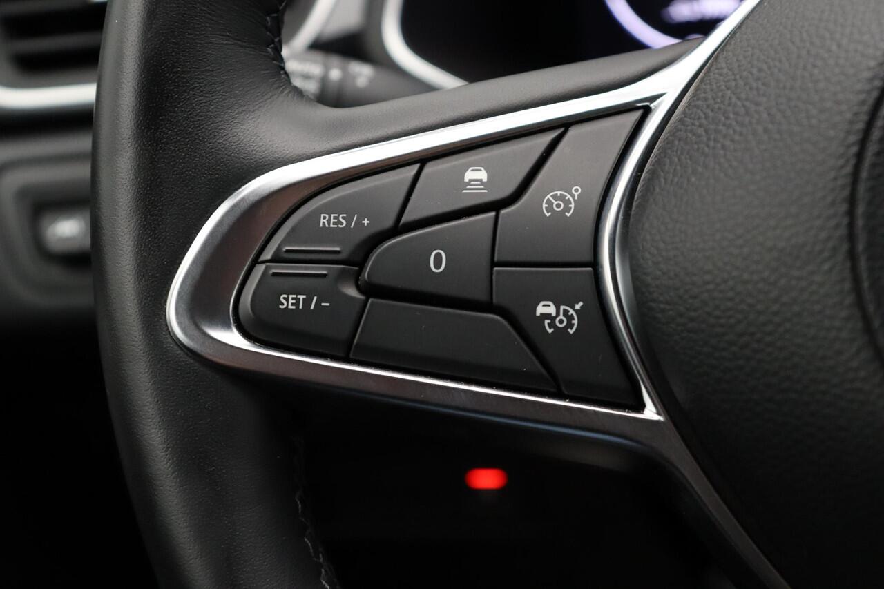 Mitsubishi ASX 1.6 PHEV AT Intense+ | Stoel en stuurverwarming | Achteruitrij camera | Adaptieve Cruise Control |