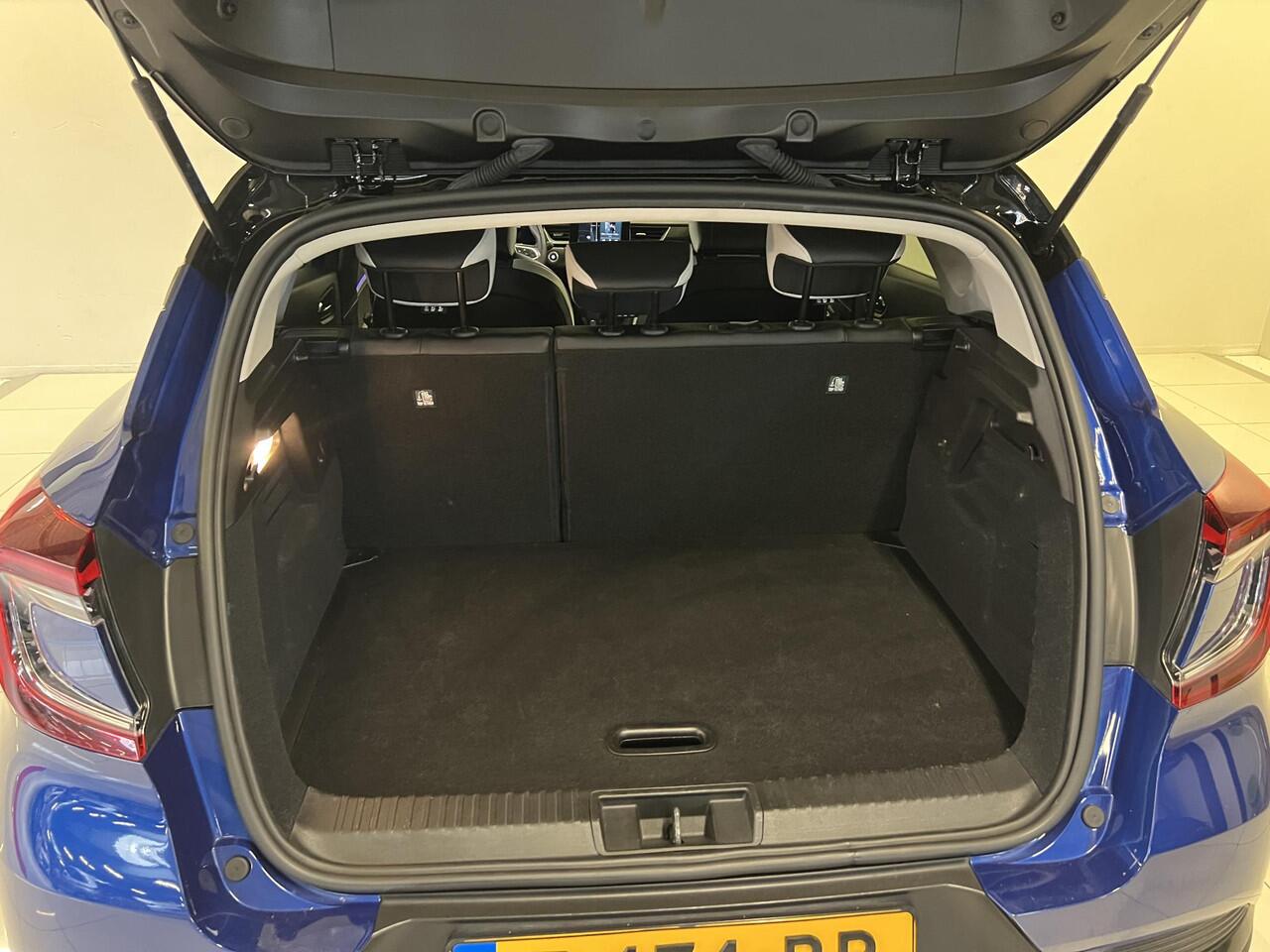 Mitsubishi ASX 1.6 HEV AT First Edition | Navigatie | Parkeersensoren | Cruise Control Adaptief |