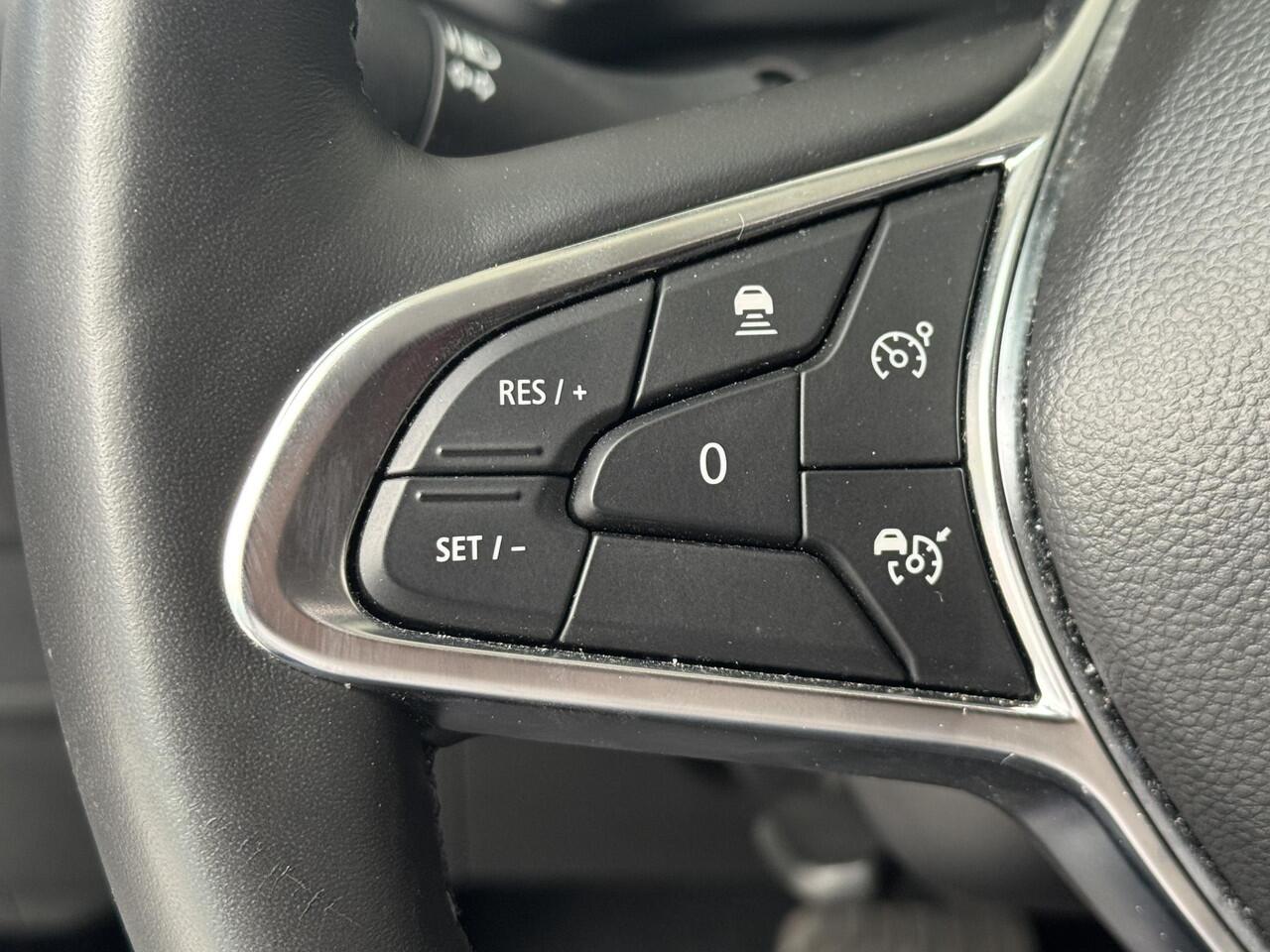 Mitsubishi ASX 1.6 HEV AT First Edition | Adaptieve cruise control | PDC + Achteruitrijcamera | Navigatie |