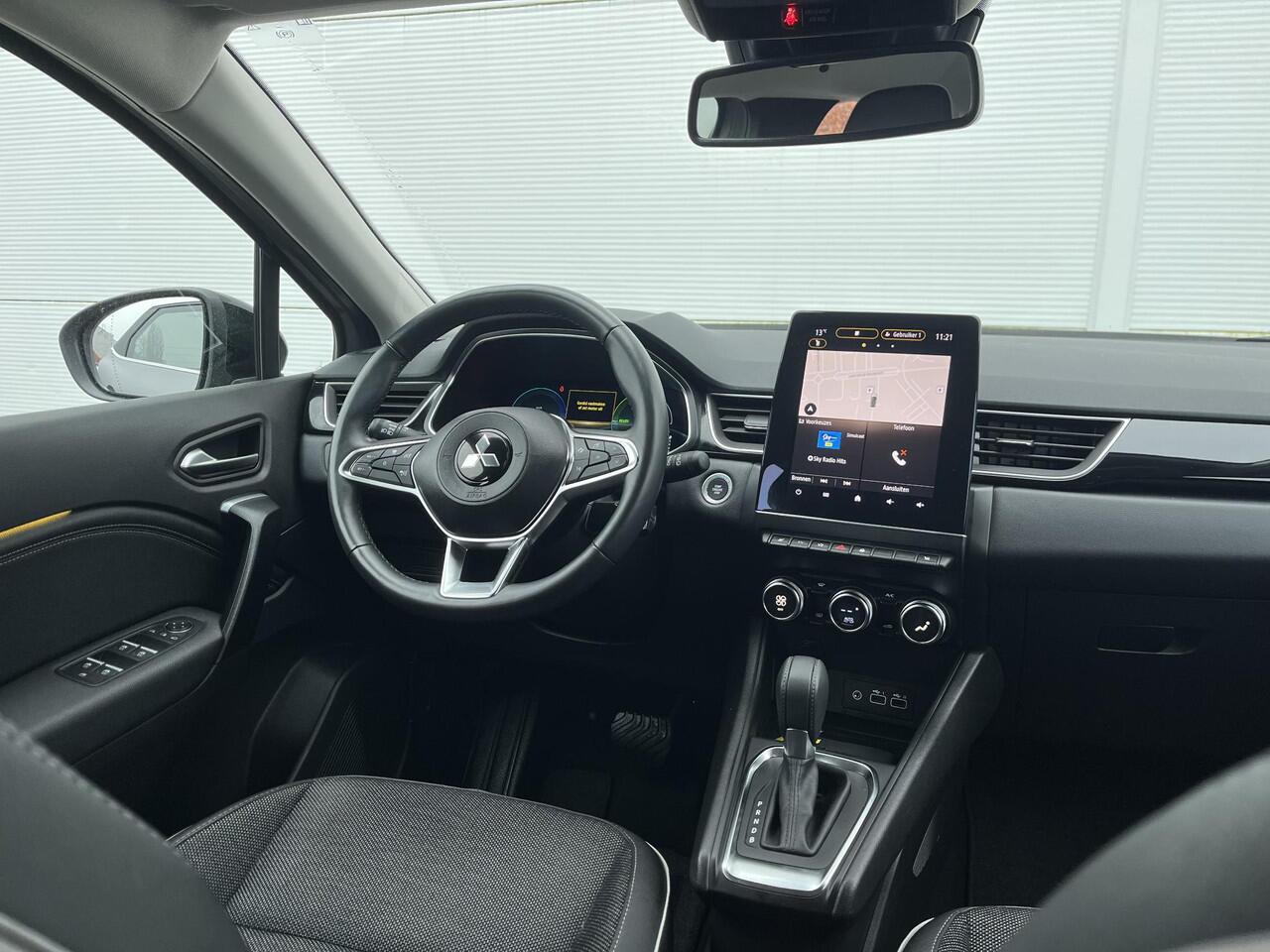 Mitsubishi ASX 1.6 PHEV AT Instyle / Apple Carplay/Android Auto / Lichtmetalen velgen 18"/ Voorstoelen verwarmd /